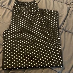 Women’s Brand New Size XL Wide Leg Palazzo Pants
92% Polyester 8% Spandex